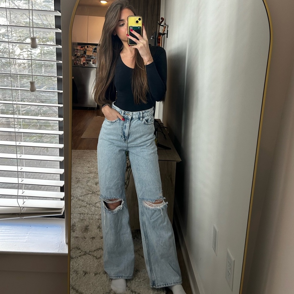 Viral Zara high rise jeans